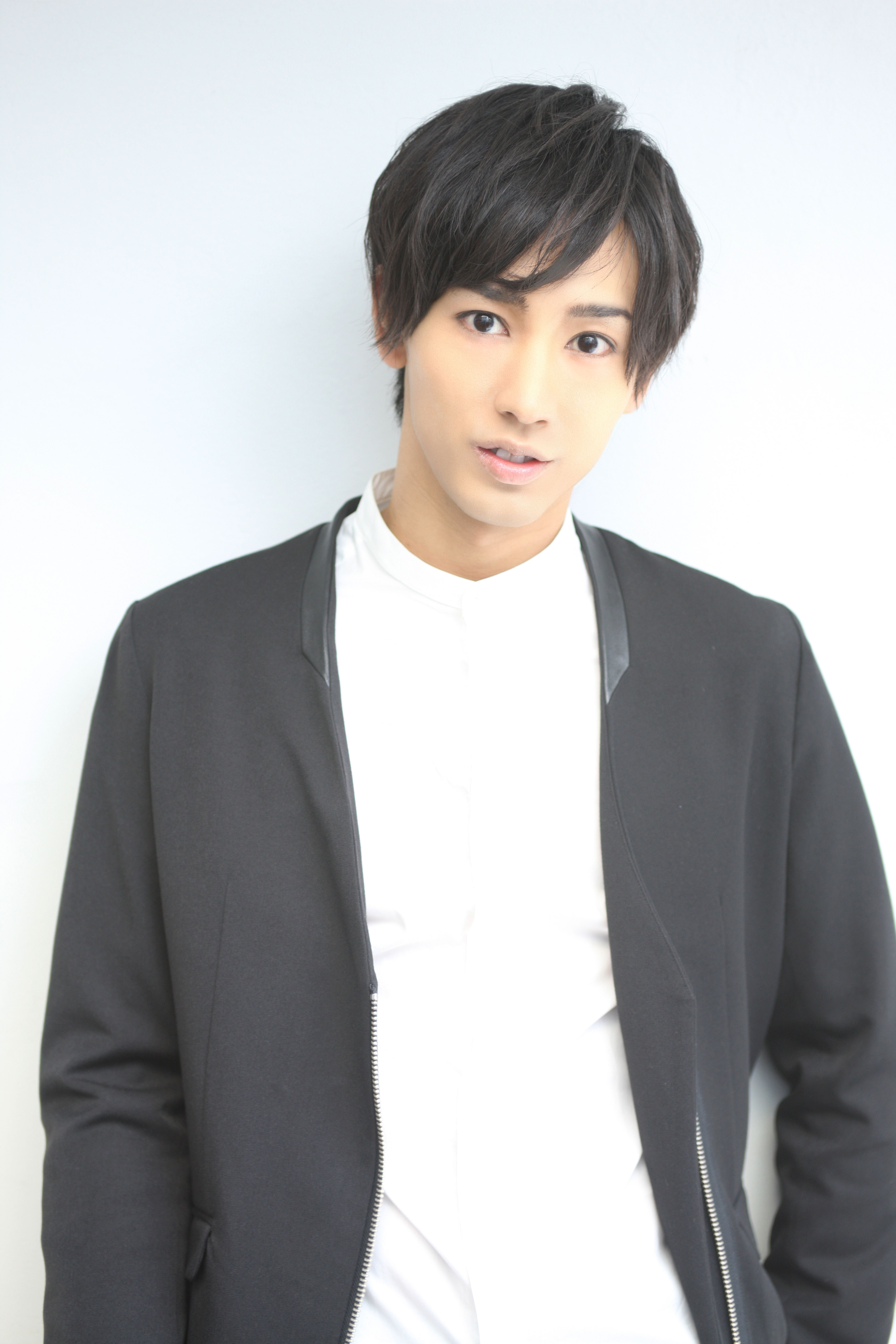舞台「博多豚骨ラーメンズ」に竹中凌平・安達勇人ら11名の出演が発表 イメージ画像
