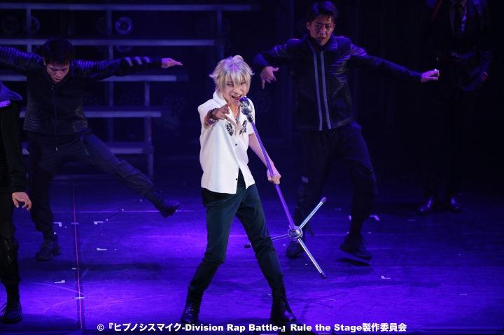 舞台『ヒプノシスマイク』で高野洸、阿部顕嵐らがラップバトル　熱狂のステージをレポート（写真15枚） イメージ画像