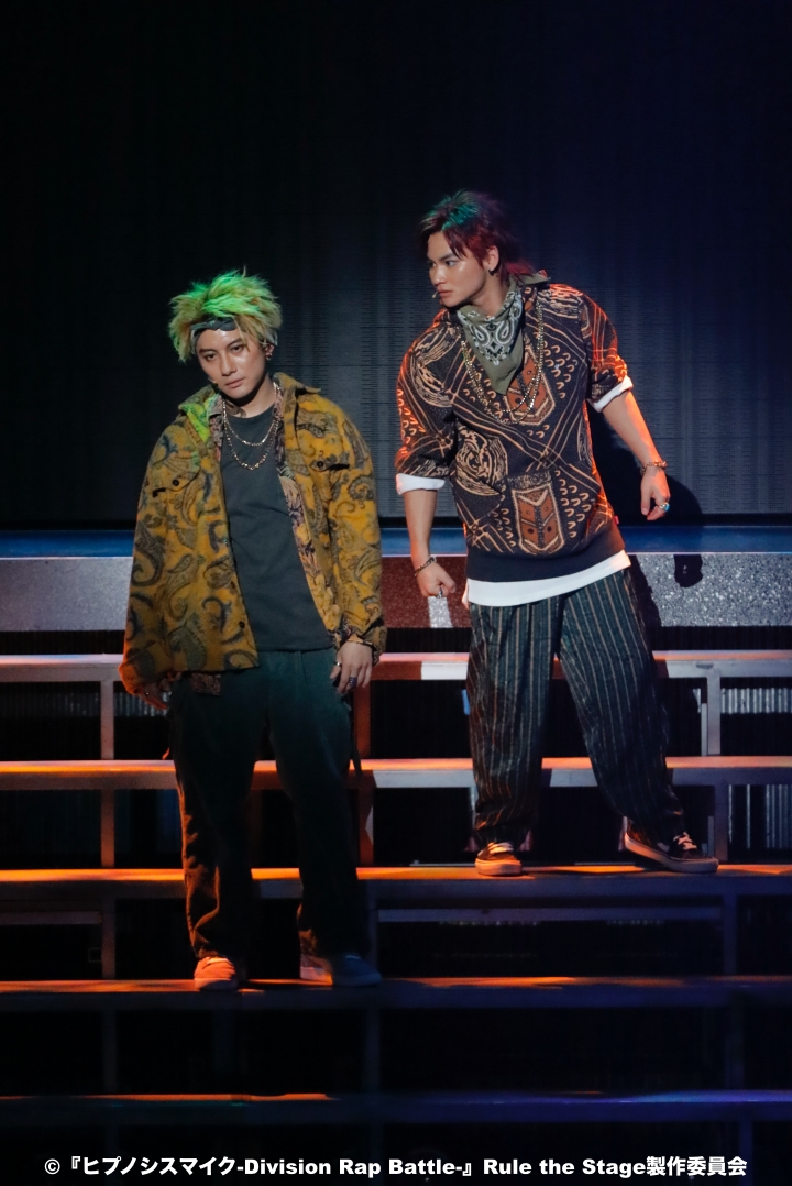 舞台『ヒプノシスマイク』で高野洸、阿部顕嵐らがラップバトル　熱狂のステージをレポート（写真15枚） イメージ画像
