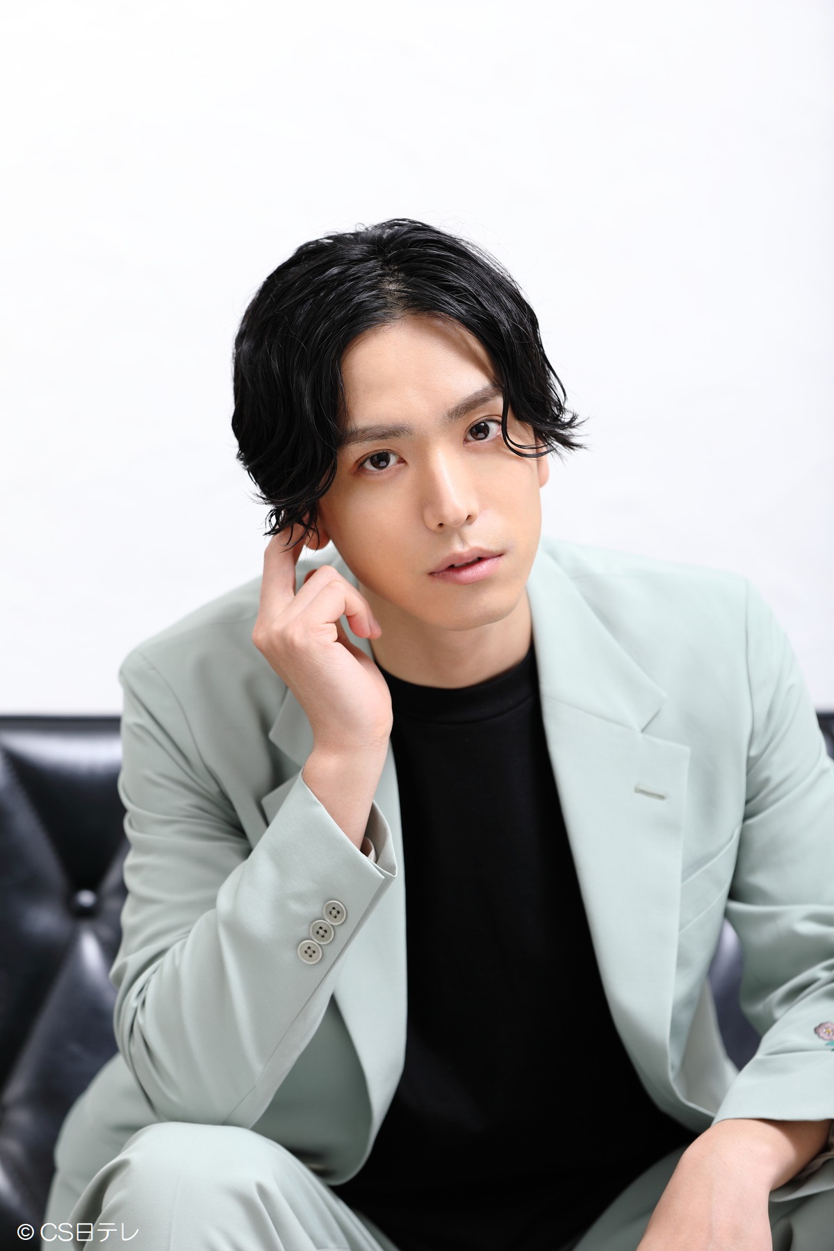 黒羽麻璃央の密着番組が日テレプラスで初放送　ロングインタビューや撮影現場のオフショットを収録 イメージ画像