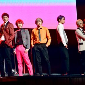 握りしめた拳を絆に変えて…　エーステ秋組ライブ公演が開幕【ゲネプロレポート】 イメージ画像