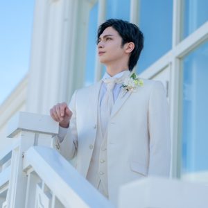 小波津亜廉、1st写真集「Allen」中面カットが解禁　生まれ故郷・沖縄で撮影 イメージ画像