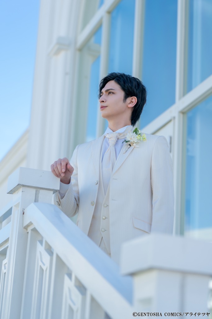 小波津亜廉、1st写真集「Allen」中面カットが解禁　生まれ故郷・沖縄で撮影 イメージ画像