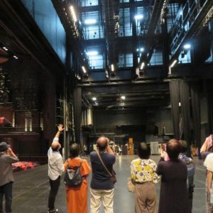 リハーサルの余韻など劇場の魅力を体感　東京芸術劇場が3月のツアー日程を発表 イメージ画像