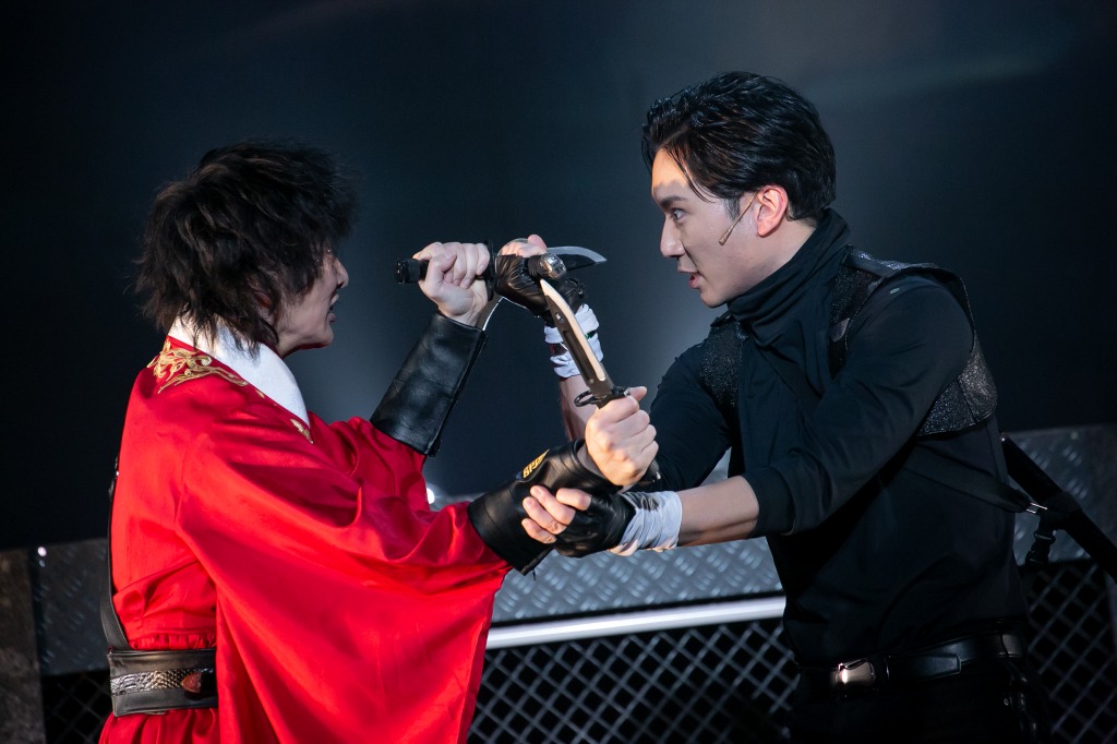 日向野祥「聖護としての葛藤と想いをお届けできれば」　舞台「COLOR CROW -神緑之翼-」開幕 イメージ画像