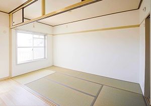 北村諒＆大平峻也がインテリアコーディネート対決　UR賃貸住宅PR動画「ふたり団地～後編～」が2・22に公開 イメージ画像